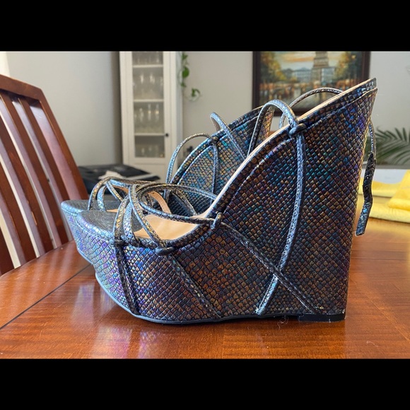 Wedge sandals - Picture 2 of 5